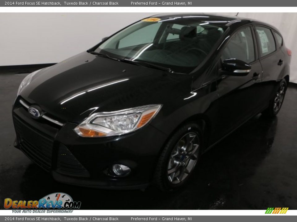 2014 Ford Focus SE Hatchback Tuxedo Black / Charcoal Black Photo #26