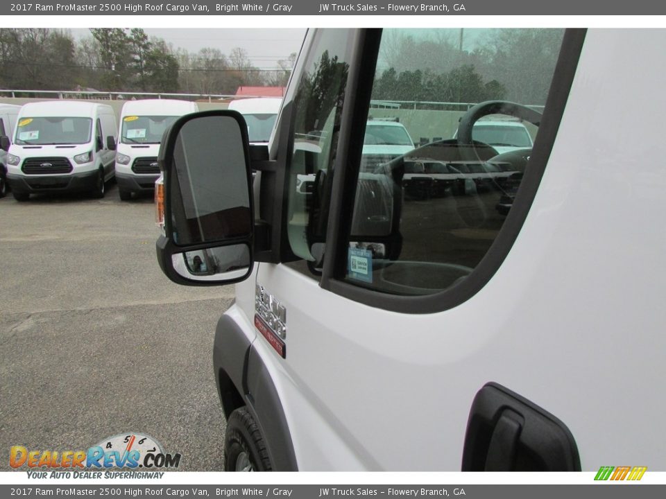 2017 Ram ProMaster 2500 High Roof Cargo Van Bright White / Gray Photo #16