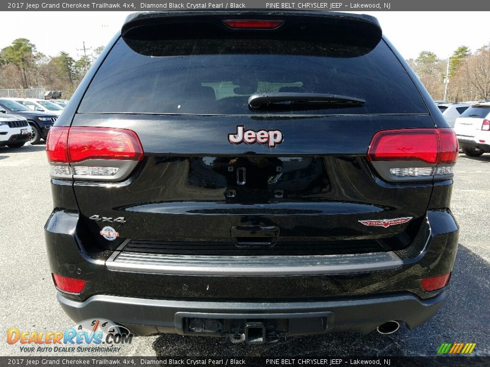 2017 Jeep Grand Cherokee Trailhawk 4x4 Diamond Black Crystal Pearl / Black Photo #5