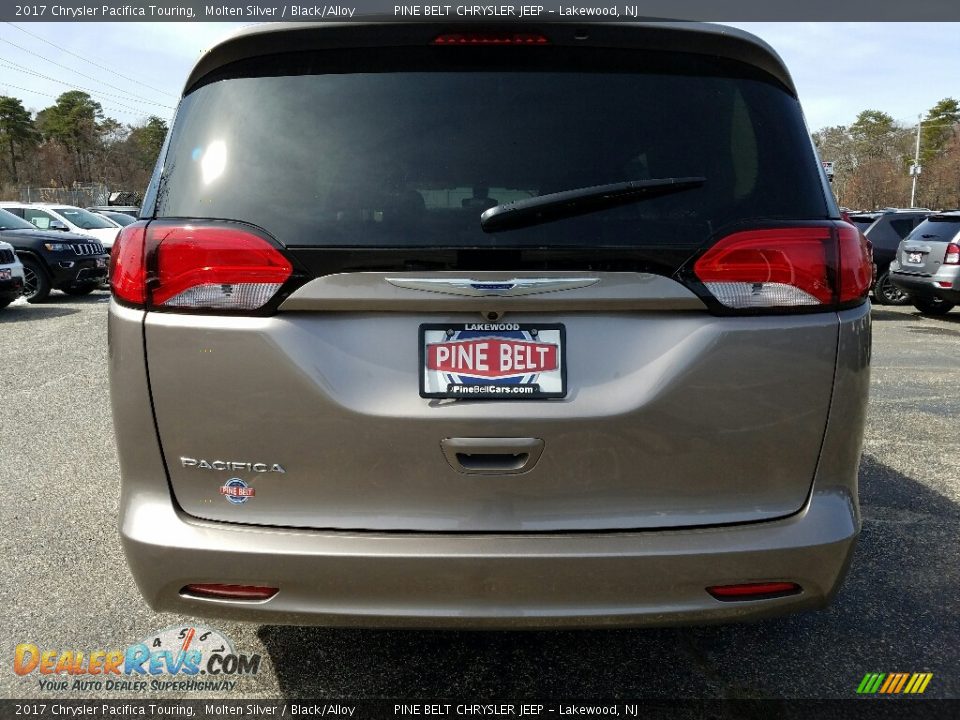 2017 Chrysler Pacifica Touring Molten Silver / Black/Alloy Photo #5