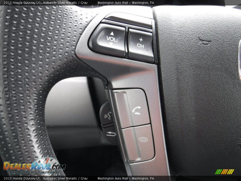 2013 Honda Odyssey LX Alabaster Silver Metallic / Gray Photo #16