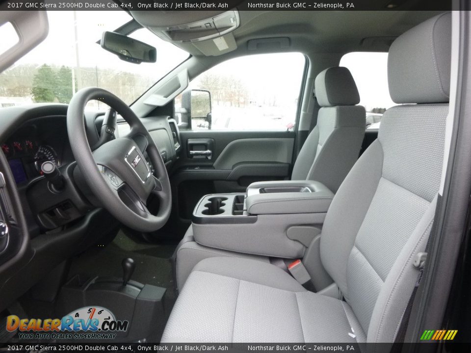 Front Seat of 2017 GMC Sierra 2500HD Double Cab 4x4 Photo #10
