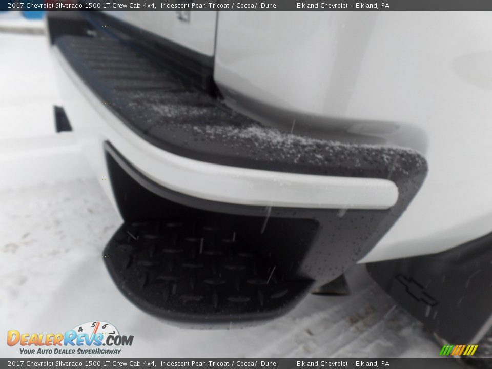 2017 Chevrolet Silverado 1500 LT Crew Cab 4x4 Iridescent Pearl Tricoat / Cocoa/­Dune Photo #11