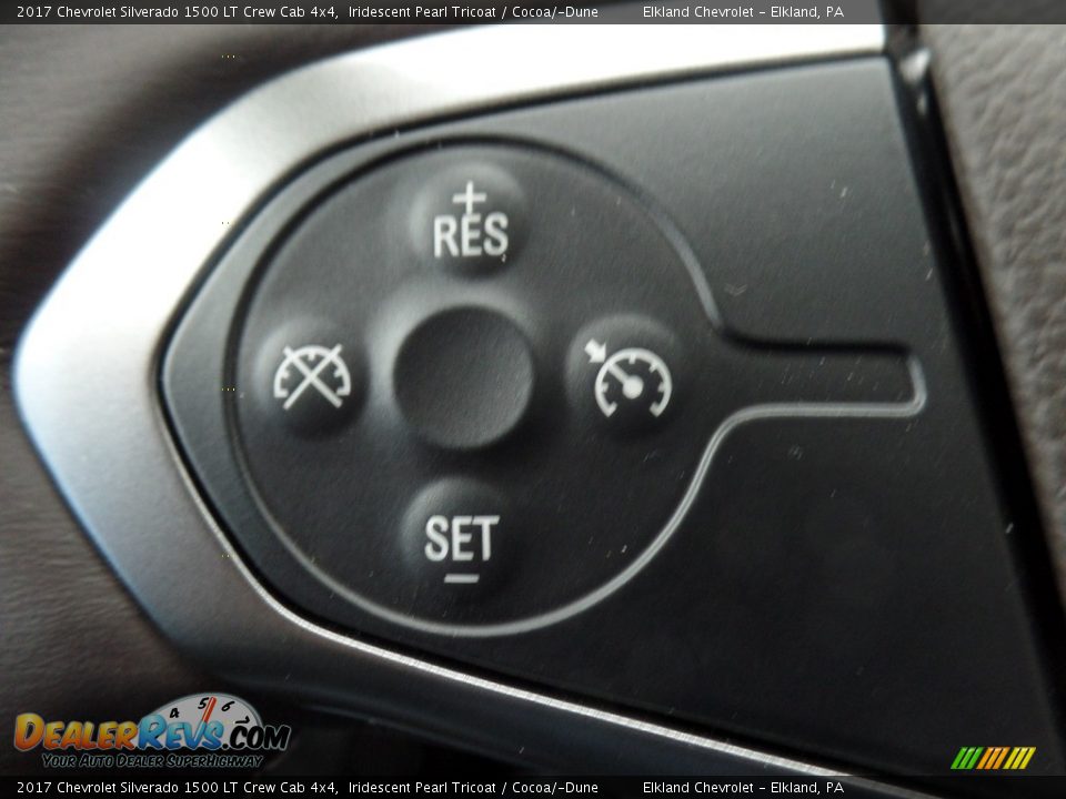 2017 Chevrolet Silverado 1500 LT Crew Cab 4x4 Iridescent Pearl Tricoat / Cocoa/­Dune Photo #25