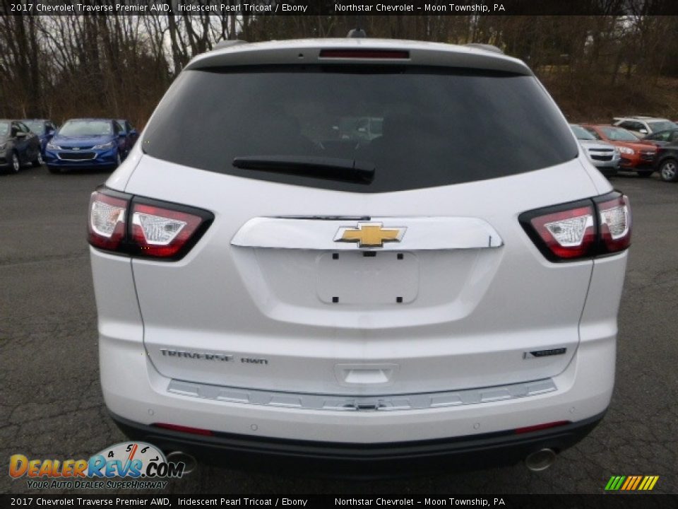 2017 Chevrolet Traverse Premier AWD Iridescent Pearl Tricoat / Ebony Photo #4