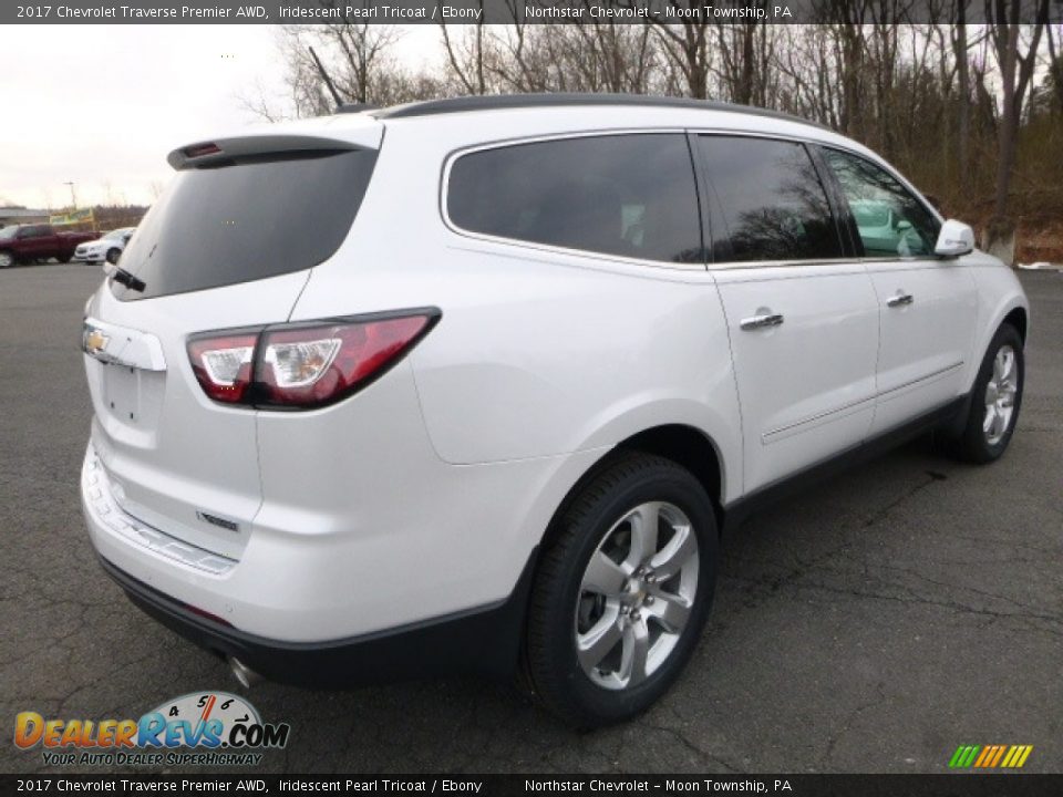 2017 Chevrolet Traverse Premier AWD Iridescent Pearl Tricoat / Ebony Photo #5