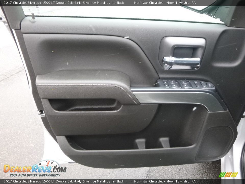 2017 Chevrolet Silverado 1500 LT Double Cab 4x4 Silver Ice Metallic / Jet Black Photo #13