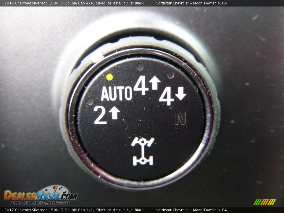 2017 Chevrolet Silverado 1500 LT Double Cab 4x4 Silver Ice Metallic / Jet Black Photo #17