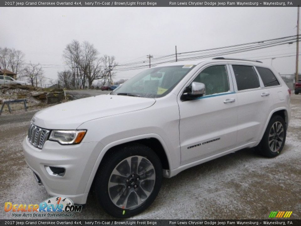2017 Jeep Grand Cherokee Overland 4x4 Ivory Tri-Coat / Brown/Light Frost Beige Photo #1