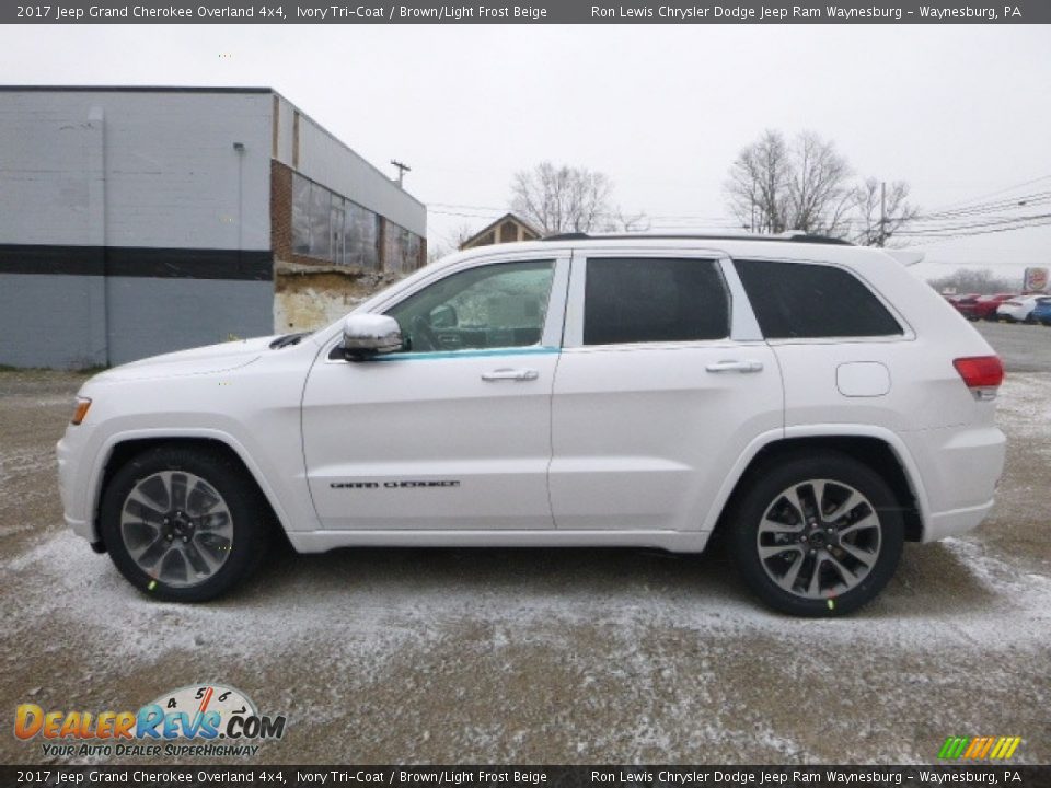 2017 Jeep Grand Cherokee Overland 4x4 Ivory Tri-Coat / Brown/Light Frost Beige Photo #2