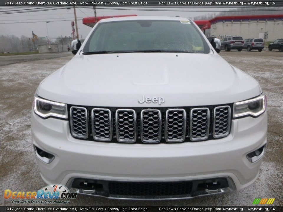2017 Jeep Grand Cherokee Overland 4x4 Ivory Tri-Coat / Brown/Light Frost Beige Photo #12