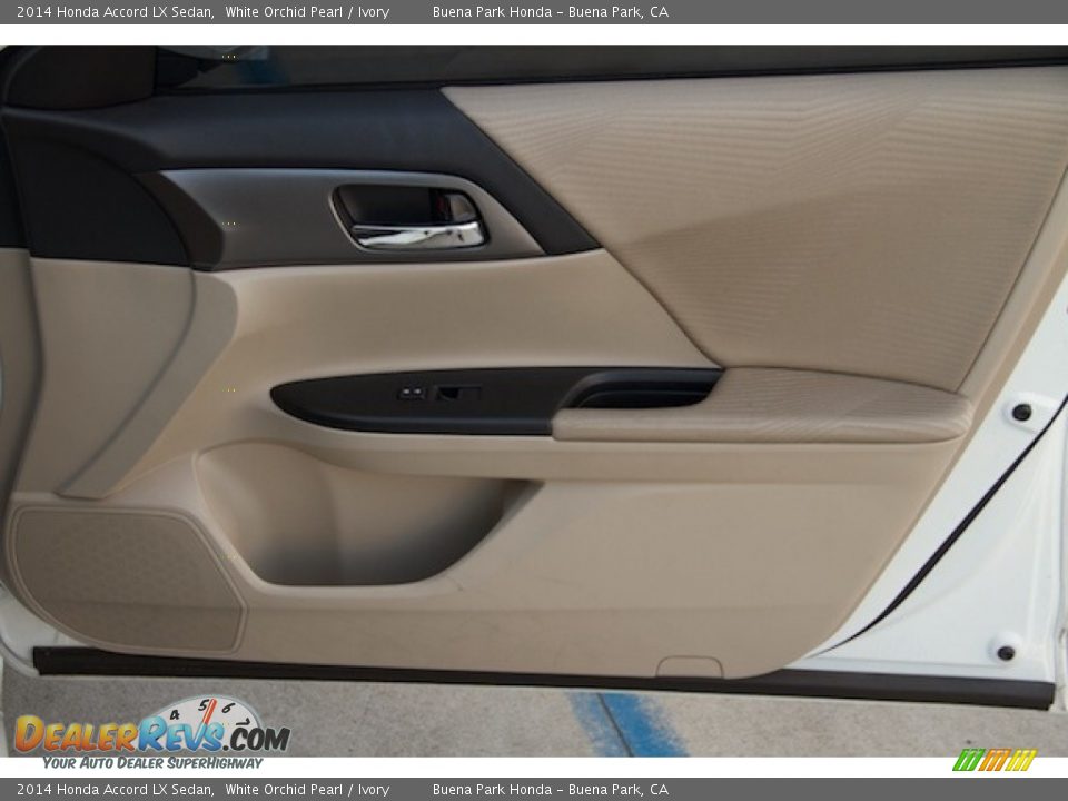 2014 Honda Accord LX Sedan White Orchid Pearl / Ivory Photo #24