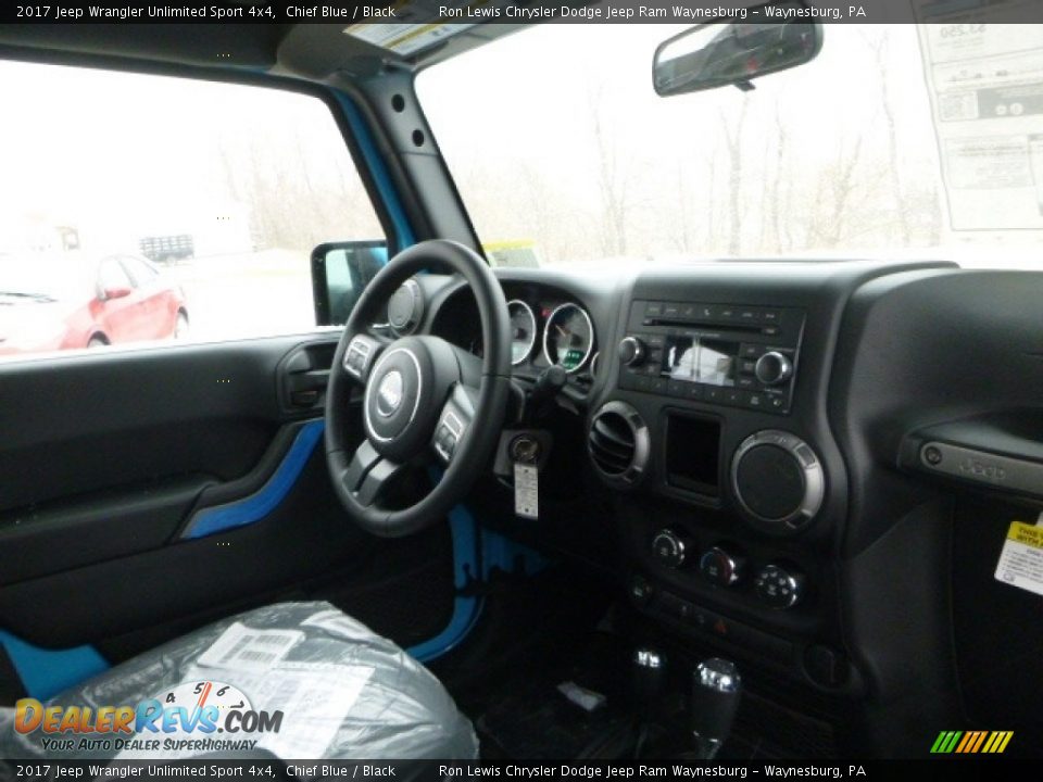 2017 Jeep Wrangler Unlimited Sport 4x4 Chief Blue / Black Photo #8