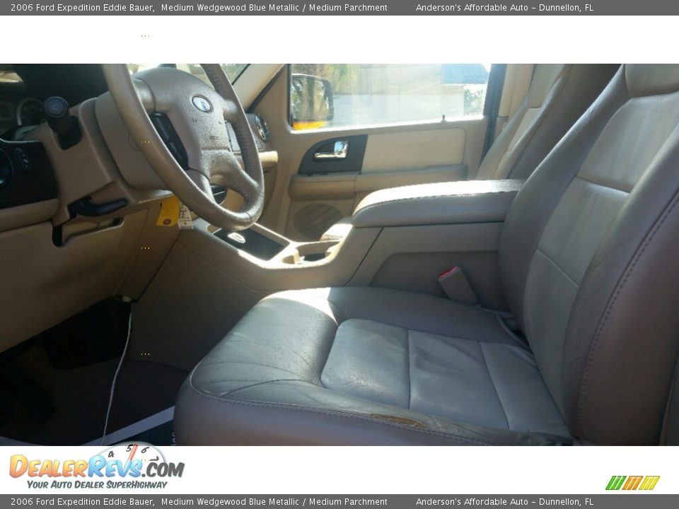 2006 Ford Expedition Eddie Bauer Medium Wedgewood Blue Metallic / Medium Parchment Photo #10