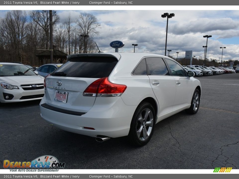 2011 Toyota Venza V6 Blizzard Pearl White / Ivory Photo #3