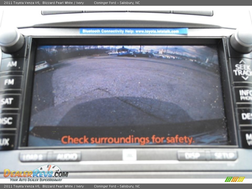 2011 Toyota Venza V6 Blizzard Pearl White / Ivory Photo #21