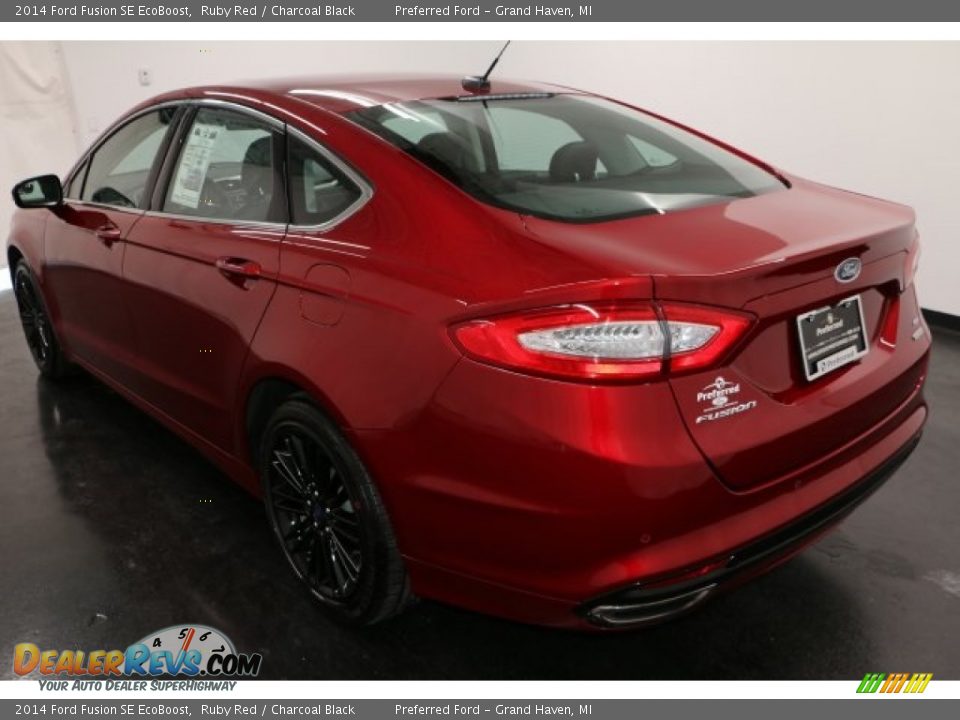 2014 Ford Fusion SE EcoBoost Ruby Red / Charcoal Black Photo #28