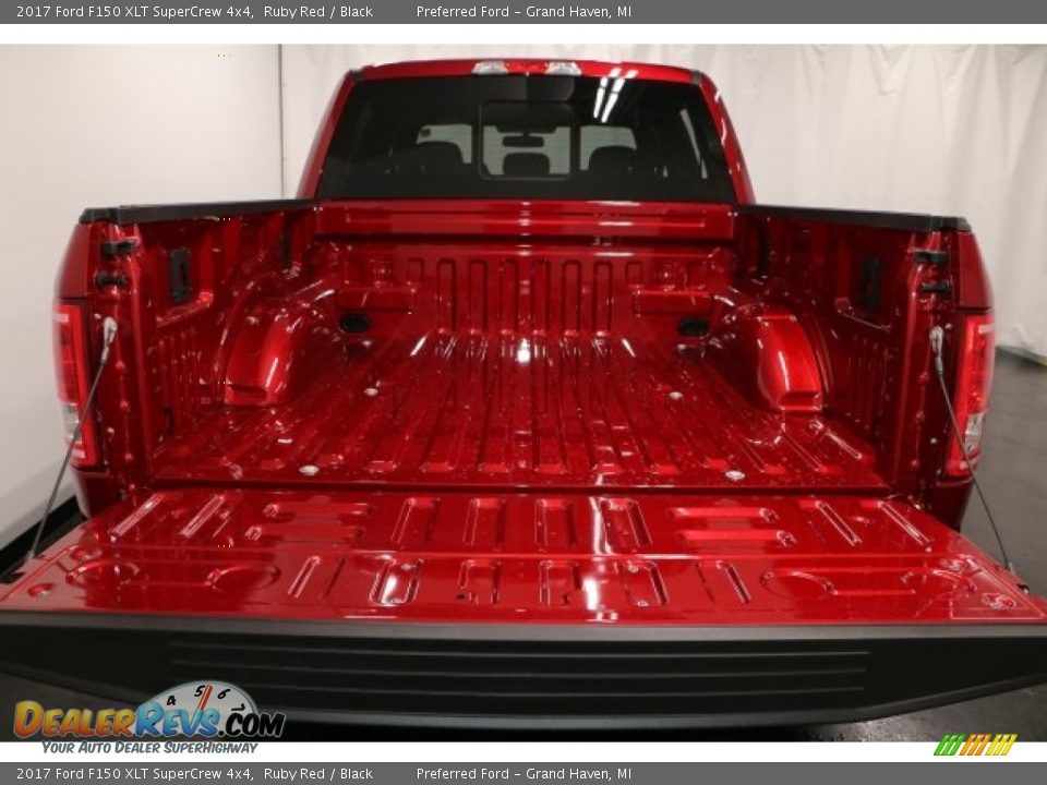 2017 Ford F150 XLT SuperCrew 4x4 Ruby Red / Black Photo #10