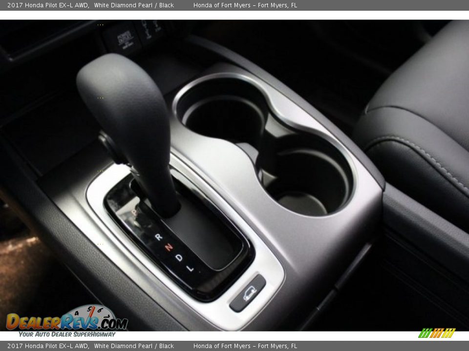 2017 Honda Pilot EX-L AWD White Diamond Pearl / Black Photo #24