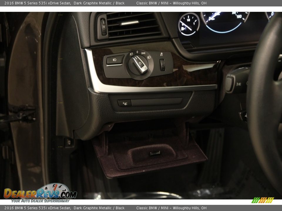 2016 BMW 5 Series 535i xDrive Sedan Dark Graphite Metallic / Black Photo #5