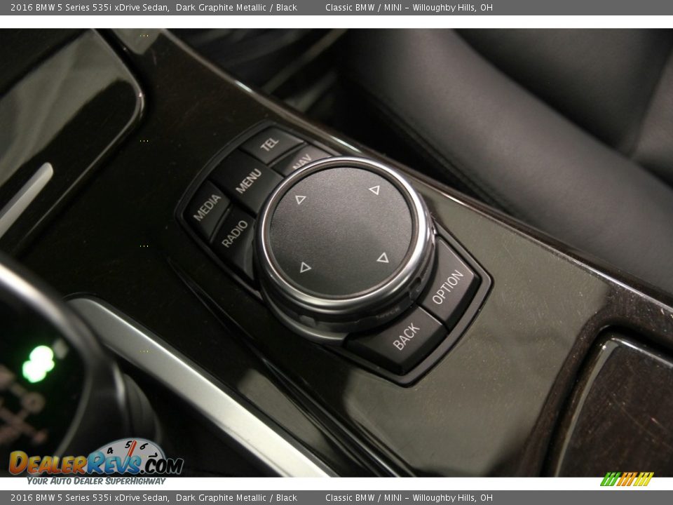 2016 BMW 5 Series 535i xDrive Sedan Dark Graphite Metallic / Black Photo #18