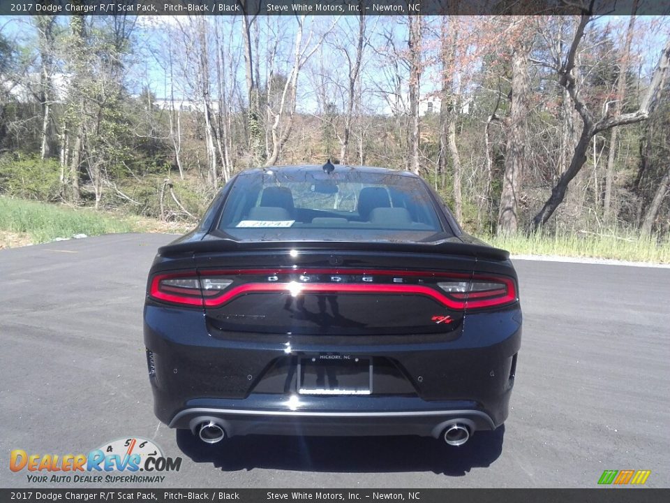 2017 Dodge Charger R/T Scat Pack Pitch-Black / Black Photo #7