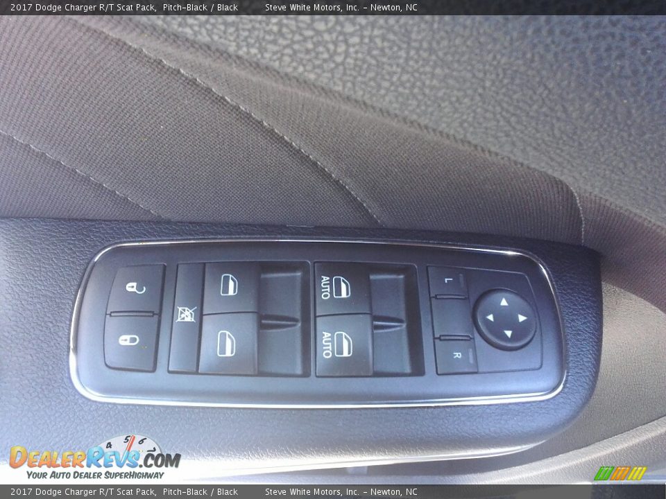 2017 Dodge Charger R/T Scat Pack Pitch-Black / Black Photo #11