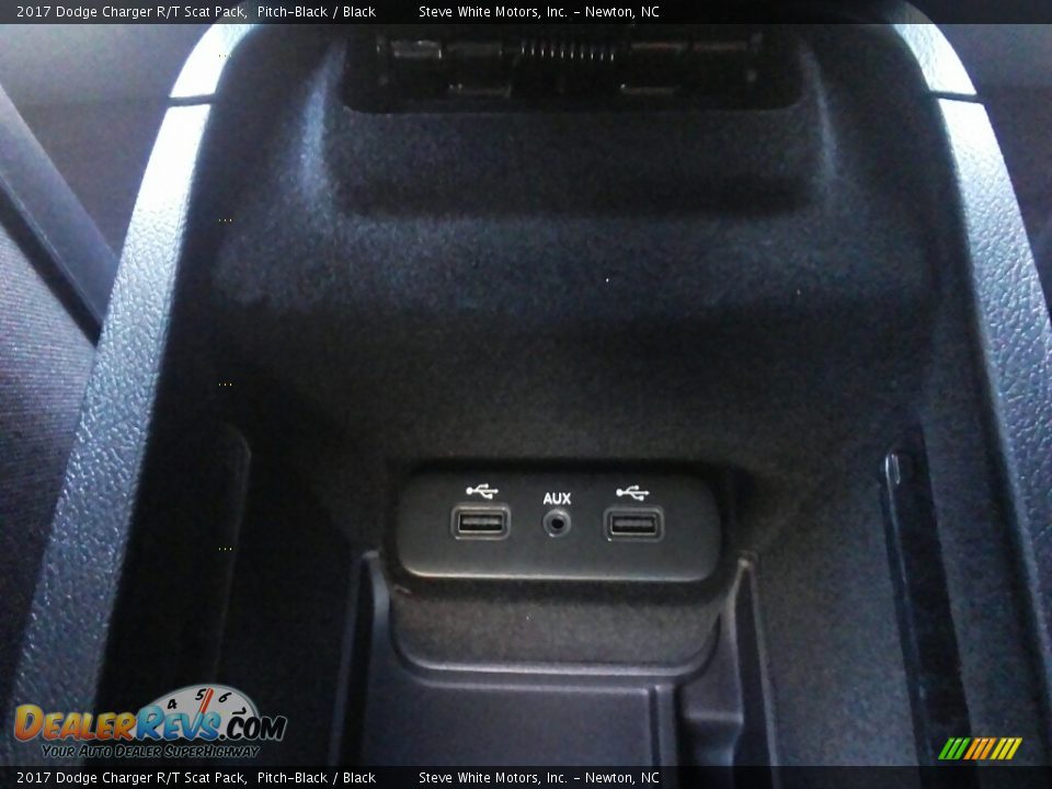 2017 Dodge Charger R/T Scat Pack Pitch-Black / Black Photo #19