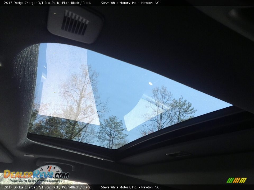 2017 Dodge Charger R/T Scat Pack Pitch-Black / Black Photo #20