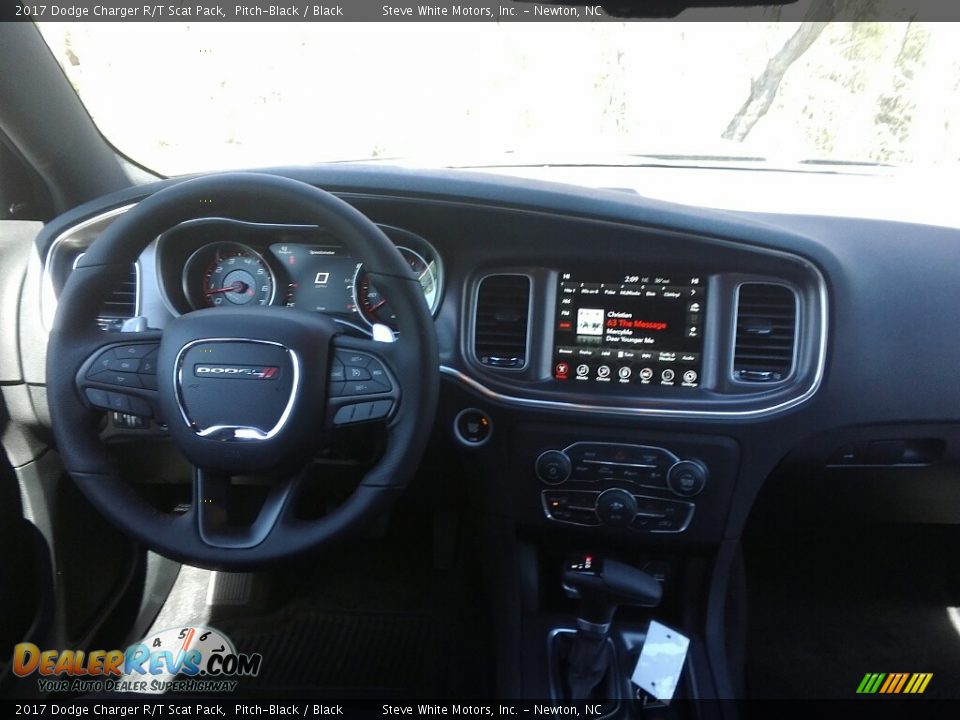 2017 Dodge Charger R/T Scat Pack Pitch-Black / Black Photo #21