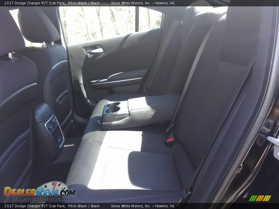 2017 Dodge Charger R/T Scat Pack Pitch-Black / Black Photo #23