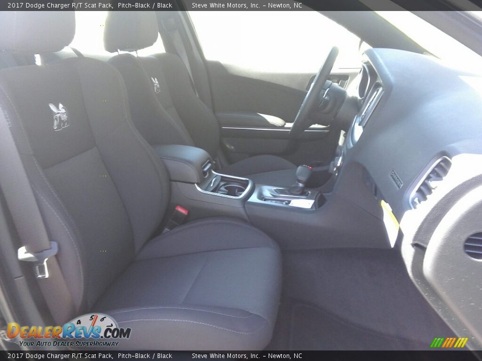 2017 Dodge Charger R/T Scat Pack Pitch-Black / Black Photo #26