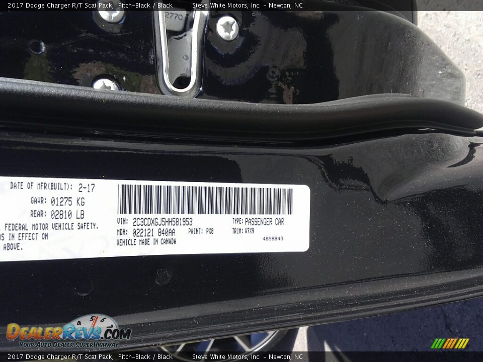 2017 Dodge Charger R/T Scat Pack Pitch-Black / Black Photo #28