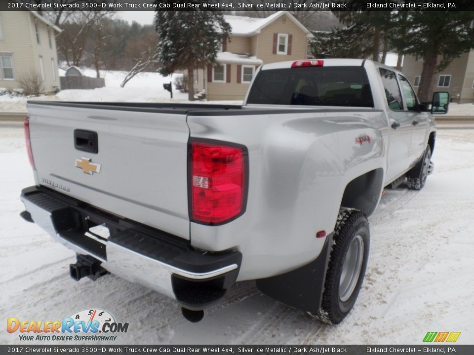 2017 Chevrolet Silverado 3500HD Work Truck Crew Cab Dual Rear Wheel 4x4 Silver Ice Metallic / Dark Ash/Jet Black Photo #5