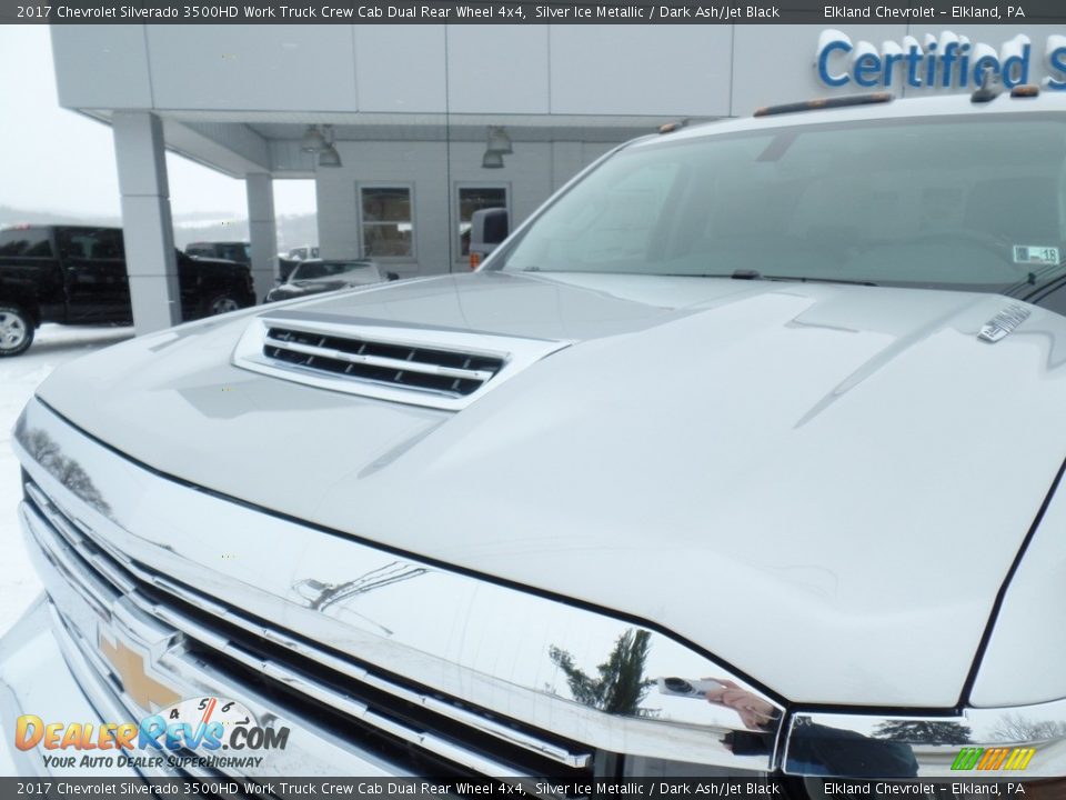 2017 Chevrolet Silverado 3500HD Work Truck Crew Cab Dual Rear Wheel 4x4 Silver Ice Metallic / Dark Ash/Jet Black Photo #14