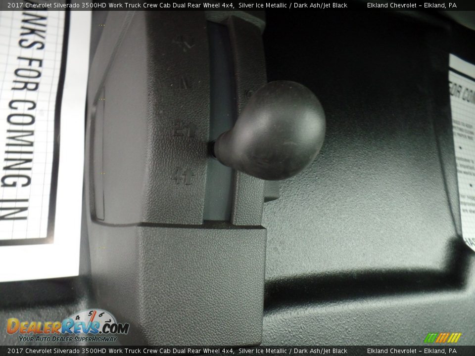 2017 Chevrolet Silverado 3500HD Work Truck Crew Cab Dual Rear Wheel 4x4 Silver Ice Metallic / Dark Ash/Jet Black Photo #28