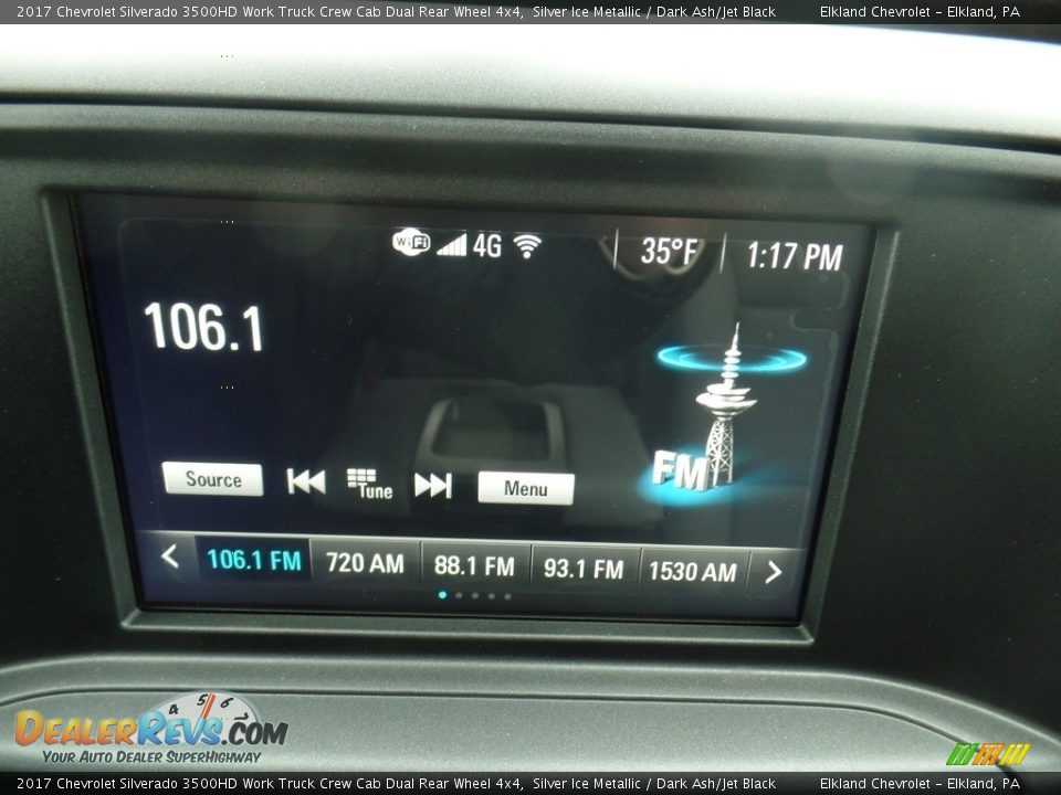 2017 Chevrolet Silverado 3500HD Work Truck Crew Cab Dual Rear Wheel 4x4 Silver Ice Metallic / Dark Ash/Jet Black Photo #31