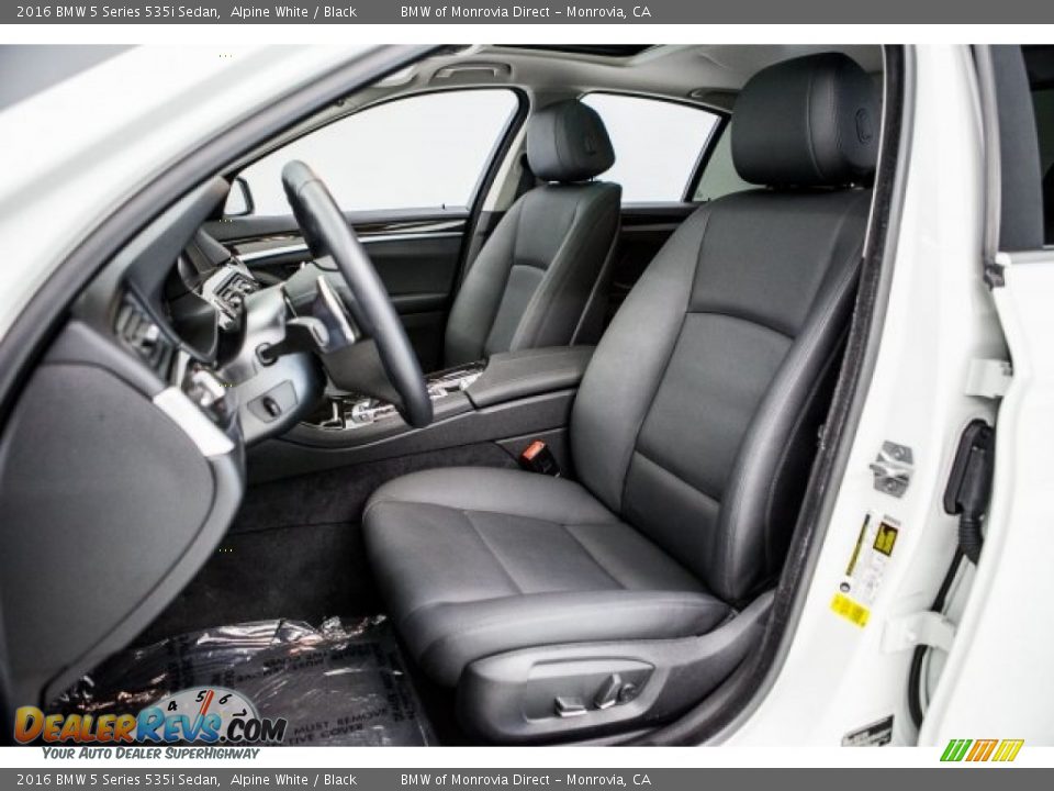 2016 BMW 5 Series 535i Sedan Alpine White / Black Photo #16