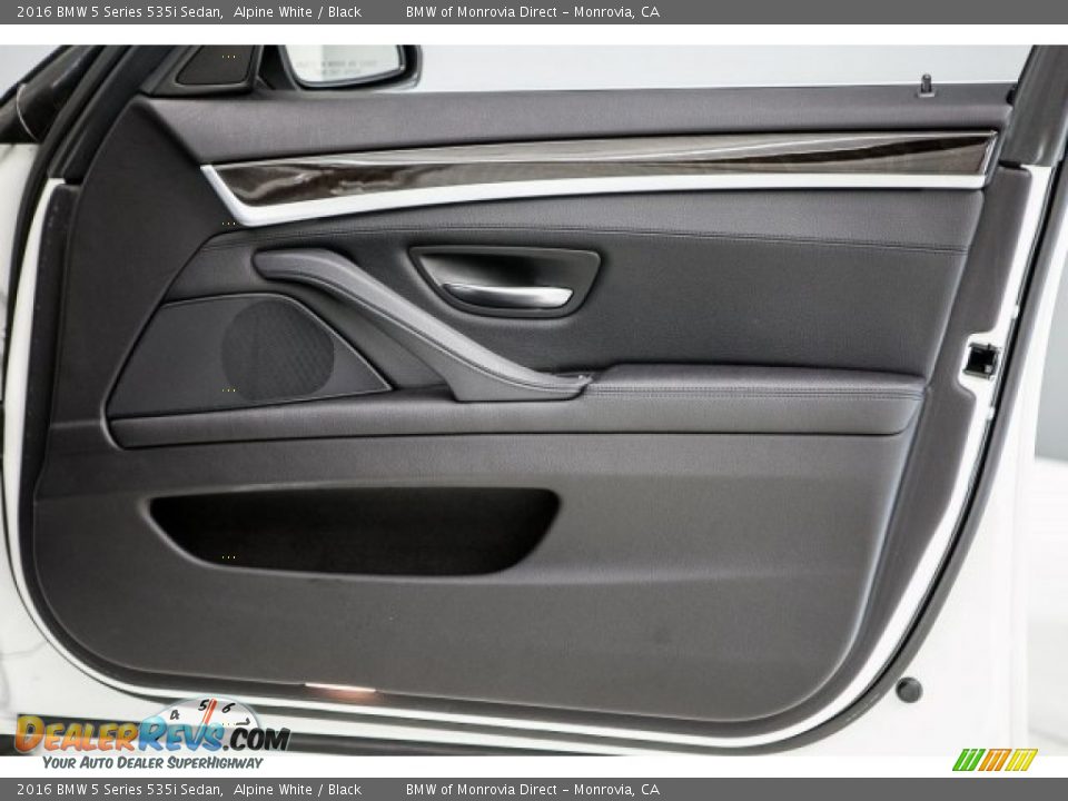2016 BMW 5 Series 535i Sedan Alpine White / Black Photo #27