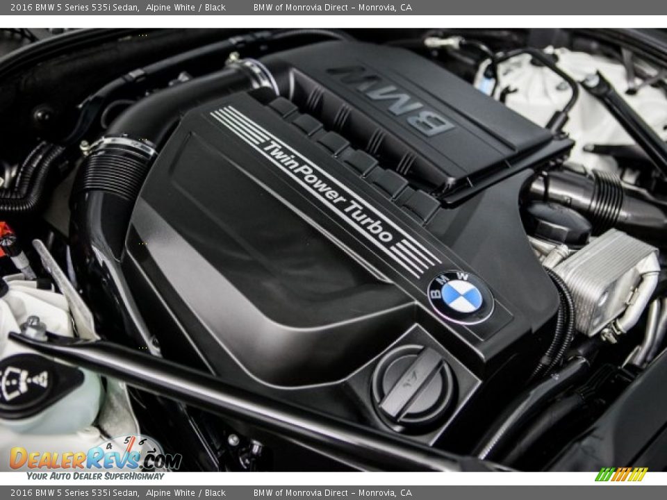 2016 BMW 5 Series 535i Sedan Alpine White / Black Photo #28