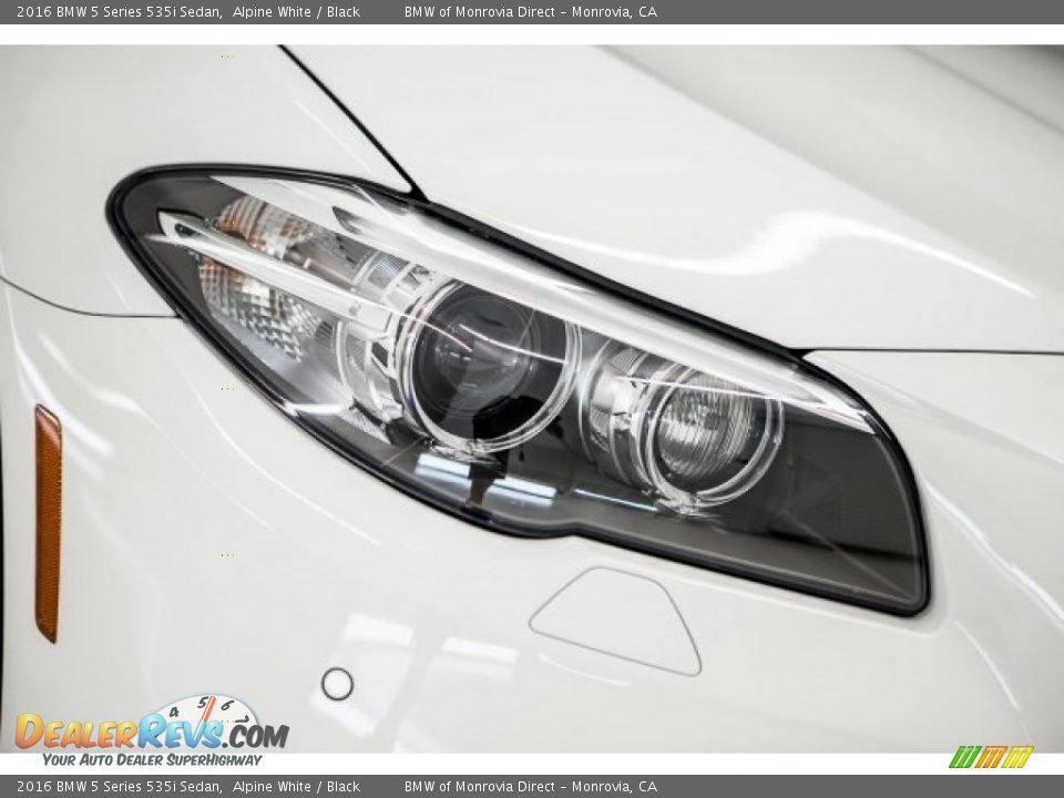 2016 BMW 5 Series 535i Sedan Alpine White / Black Photo #29