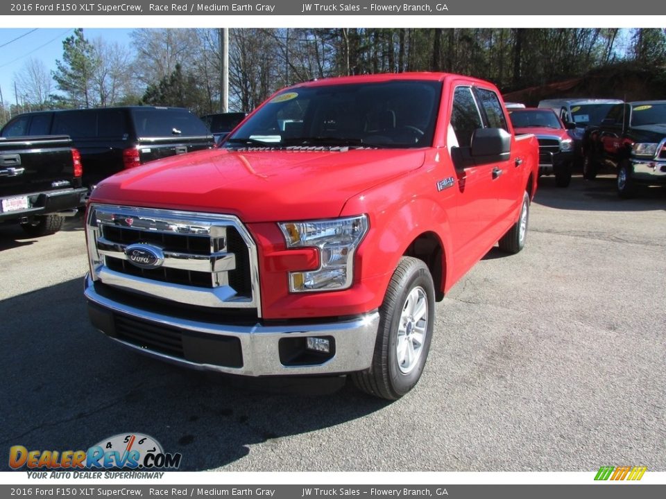 2016 Ford F150 XLT SuperCrew Race Red / Medium Earth Gray Photo #1