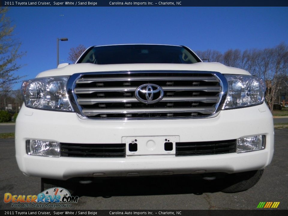 2011 Toyota Land Cruiser Super White / Sand Beige Photo #4