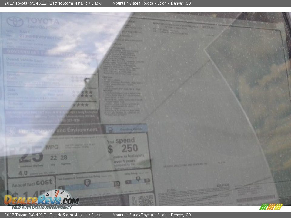 2017 Toyota RAV4 XLE Electric Storm Metallic / Black Photo #10