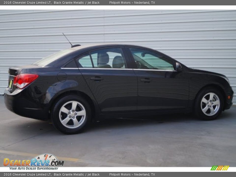 2016 Chevrolet Cruze Limited LT Black Granite Metallic / Jet Black Photo #8