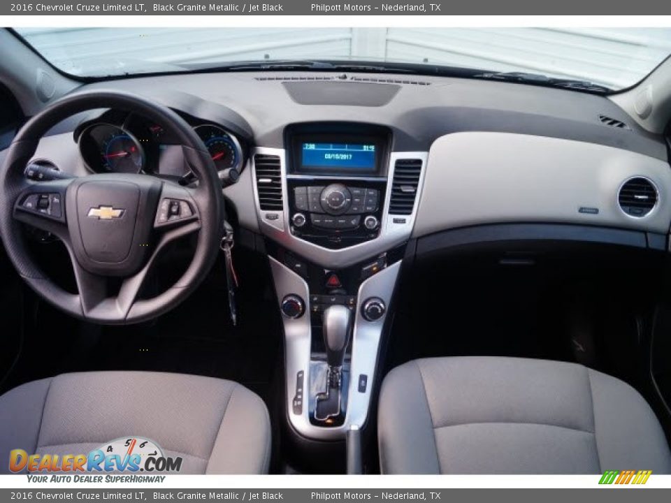 2016 Chevrolet Cruze Limited LT Black Granite Metallic / Jet Black Photo #9