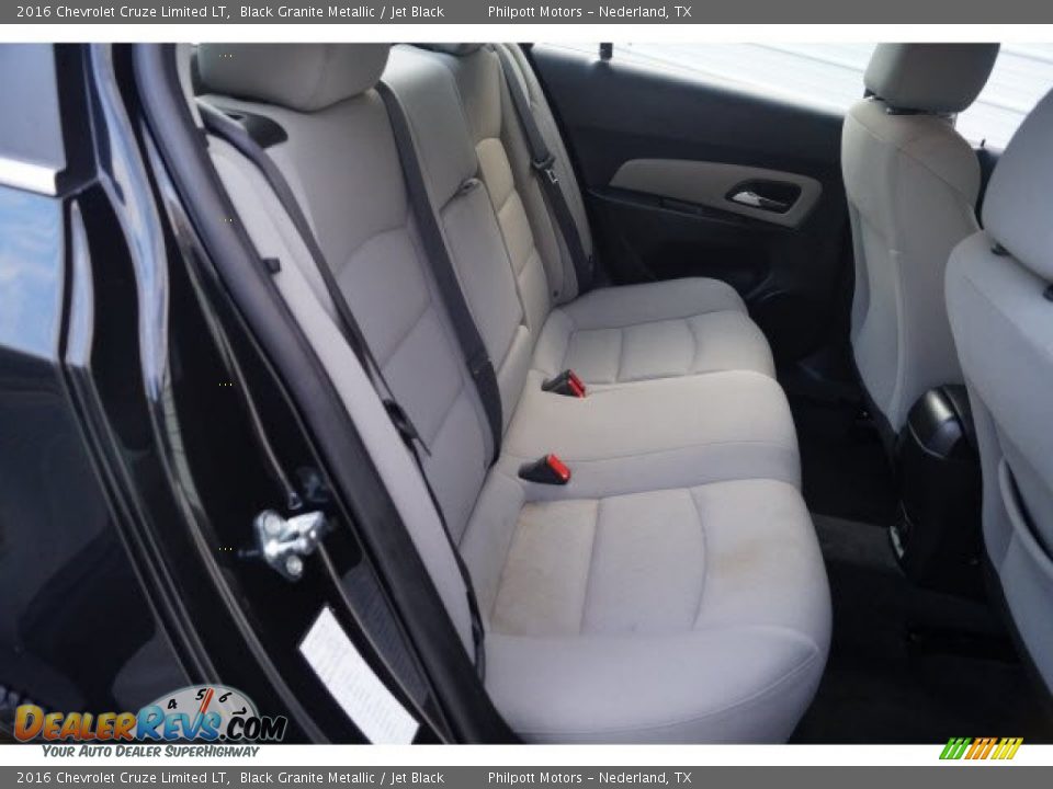2016 Chevrolet Cruze Limited LT Black Granite Metallic / Jet Black Photo #13