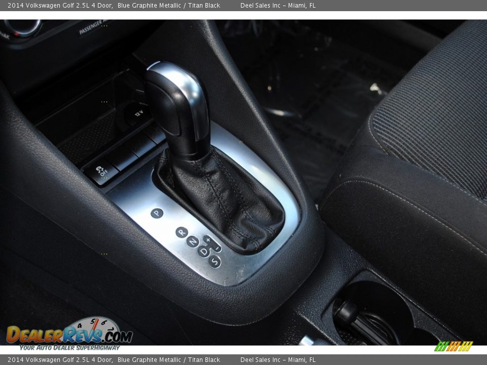 2014 Volkswagen Golf 2.5L 4 Door Blue Graphite Metallic / Titan Black Photo #16