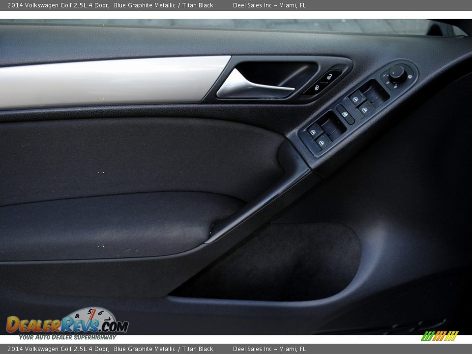 2014 Volkswagen Golf 2.5L 4 Door Blue Graphite Metallic / Titan Black Photo #17