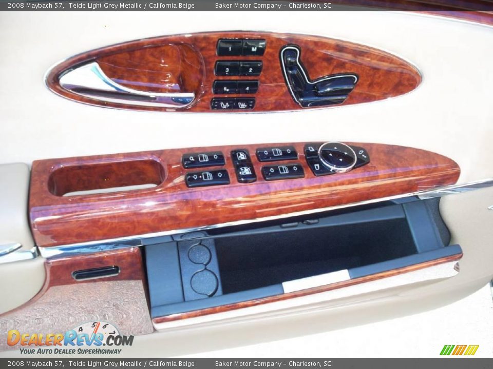 Controls of 2008 Maybach 57  Photo #7